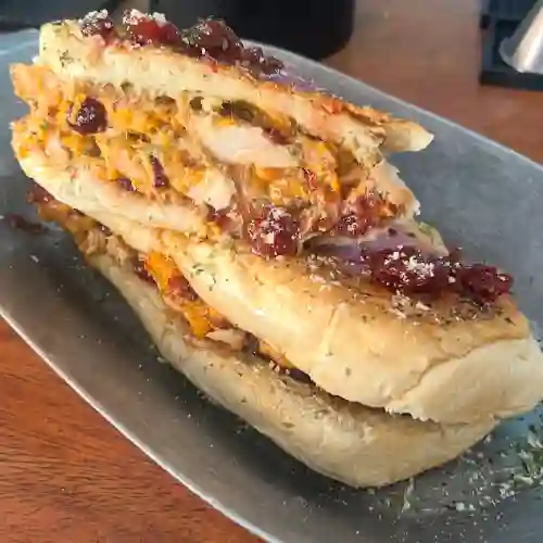 Melt Pollo Cranberry Cheddar