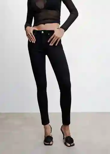 Pantalón Jean Push up Tejano Negro Talla 44 Mujer Mango