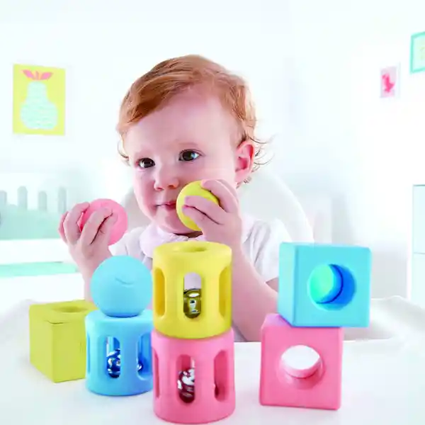 Hape Trío de Sonajeros Cascabel Geométrico