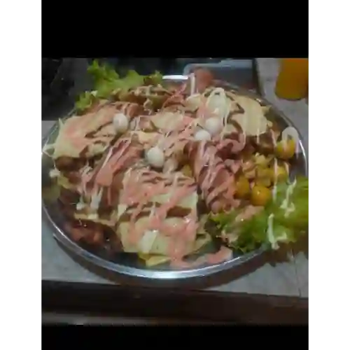 Salchipapa Mega Kikos