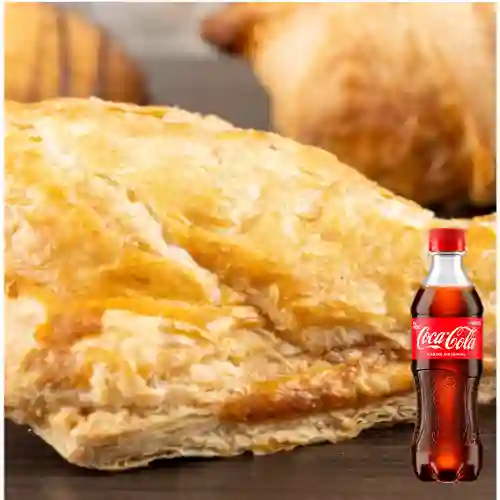 Combo Pastel de Pollo + Coca Cola Original 400 ml