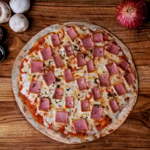 Pizza Jamón y Queso