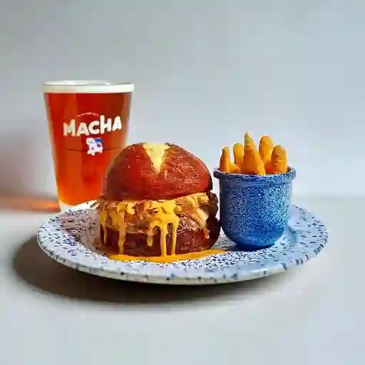Combo Macha Burger + Birra