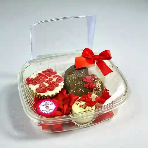 Cupcake + Paleta Corazon + Chocooreo