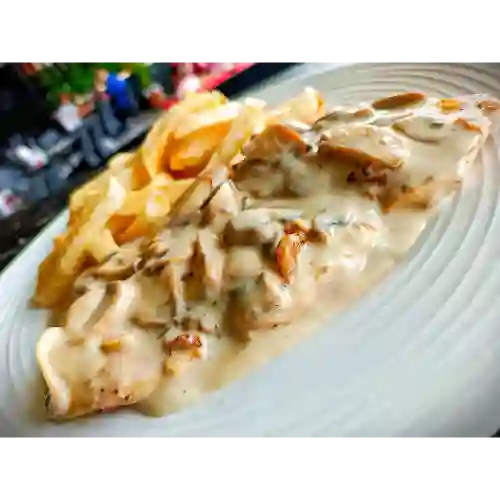 Filete Pollo con Champiñones
