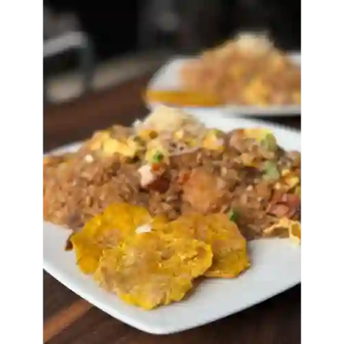 Arroz Chaufa Chicharrón