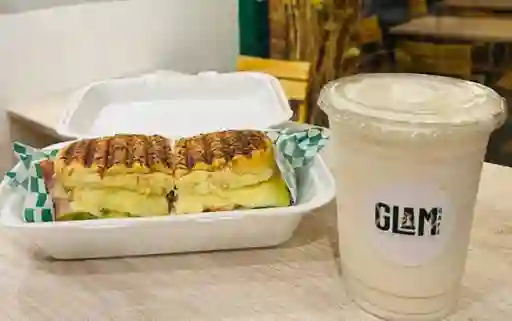 Combo Cubano de Pollo y Jugo