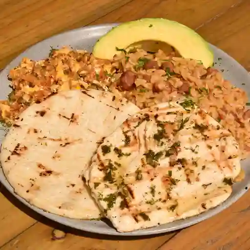 Calentao montañero con pollo