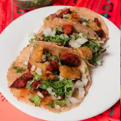 Tacos cerdo al pastor