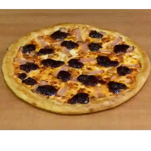 Pizza Mediana Ciruela y Tocineta