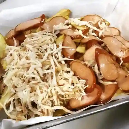 Salchipapa Ranchera + Gaseosa