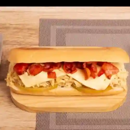 Sándwich Pollo Tocineta