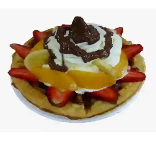 Waffle Nutella, Durazno, Fresa Chantilly
