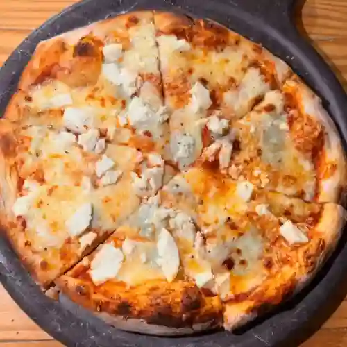 Pizza Quattro Formaggi Speciale