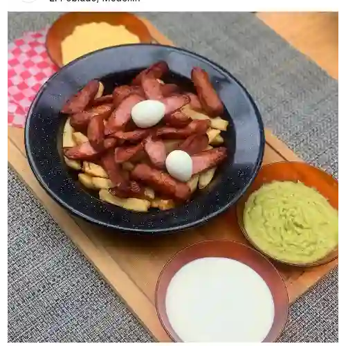 Salchipapa Super Especial