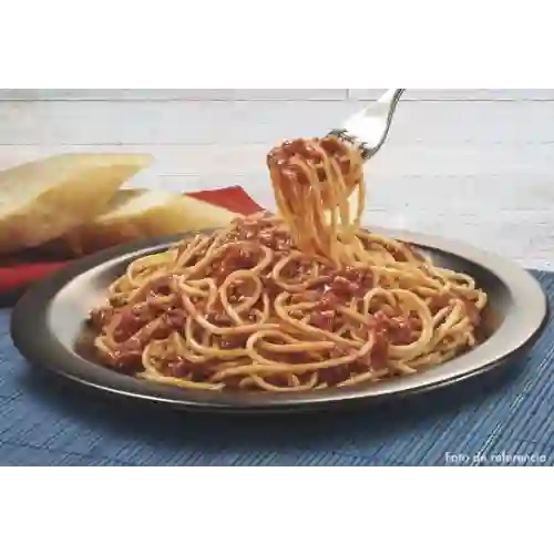 Spaguetti con Salsa Bolognesa