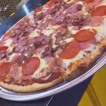 Pizza X 8 la Trozuda