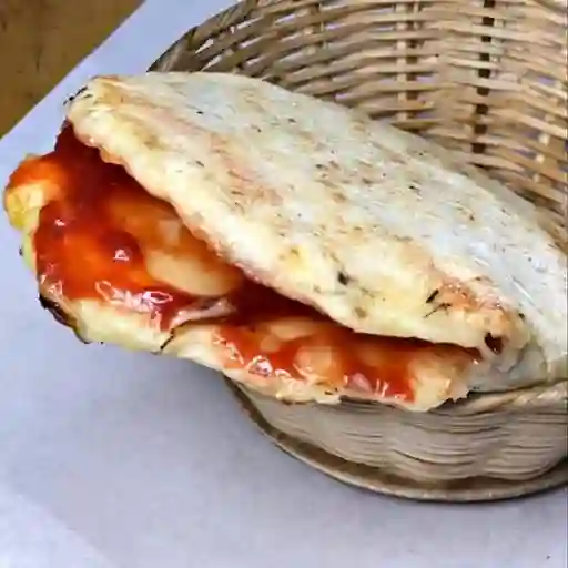 Arepa Queso con Bocadillo
