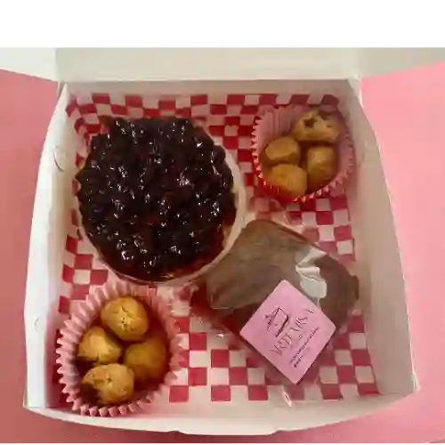 Tarta Vasca Blueberries+brownie+cookies
