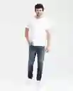 Jean Slim Fit Famous Azul Clásico Oscuro Talla 32 / 32 Chevignon