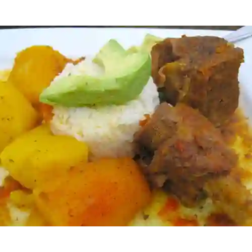 Costilla de Res Guisada