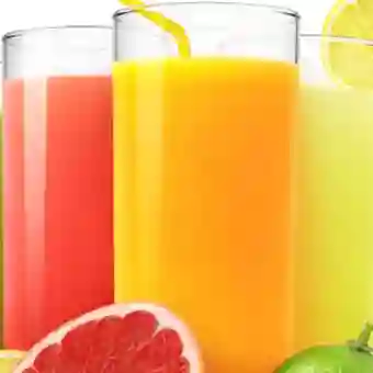 Jugos Naturales en Agua