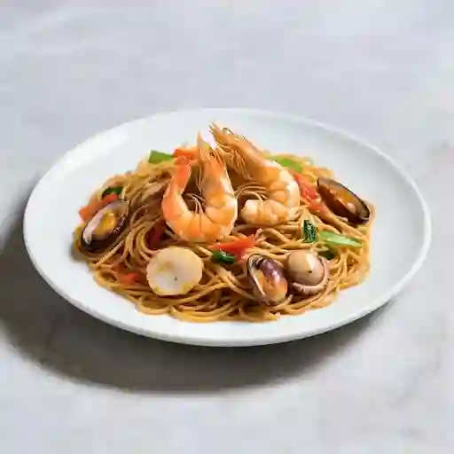 CHAU MEIN CON MARISCOS