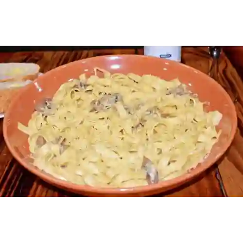 Tagliatelle Champiñones