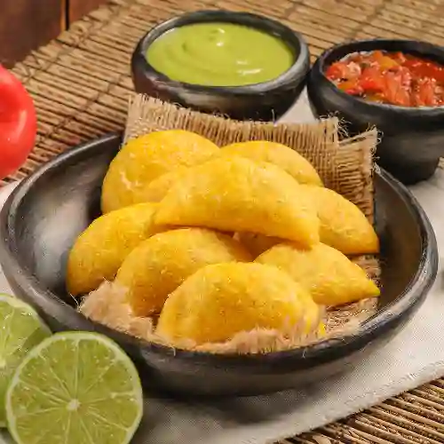 Empanada Arroz Carne