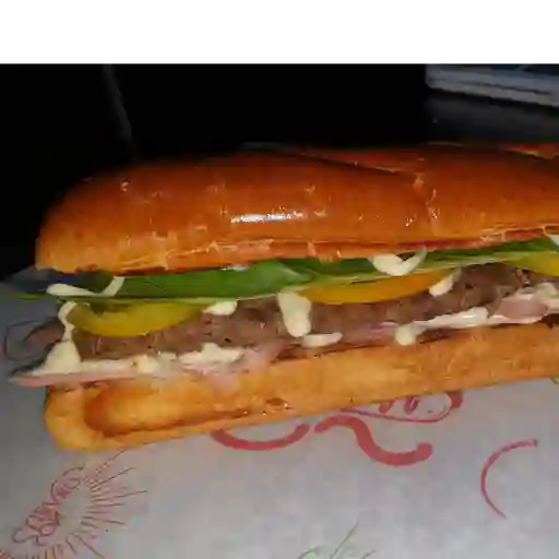 Croqueta de carne estilo hamburguesa