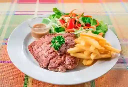 Bandeja con Carne de Cerdo