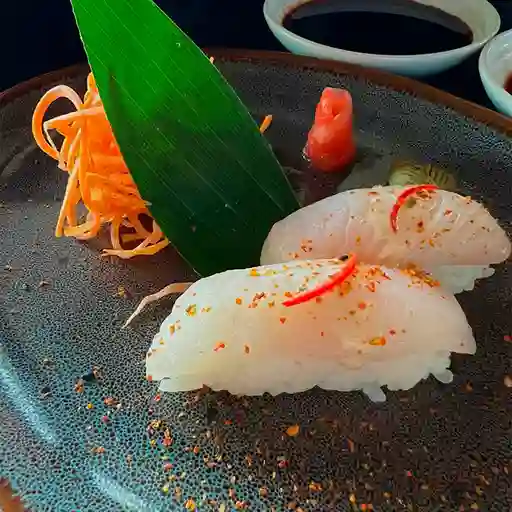Nigiris de Pescado Blanco