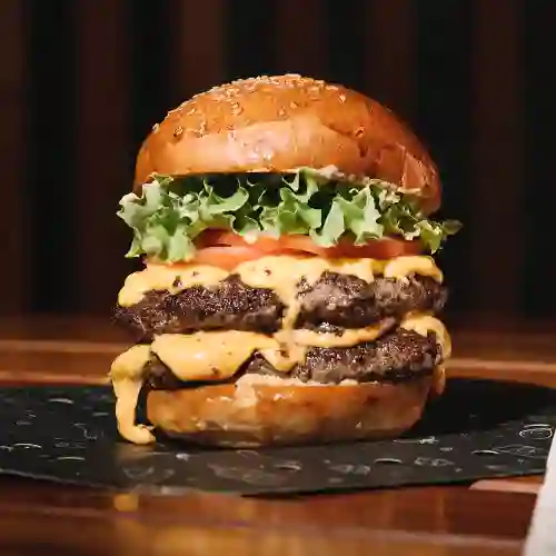 Mega Burger Doble Carne Doble Queso