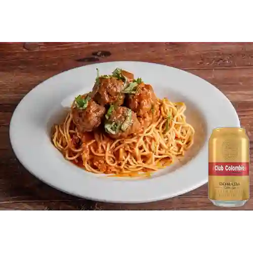 Combo Spaghetti con Albóndigas + Club Colombiana Dorada 330ml Lata