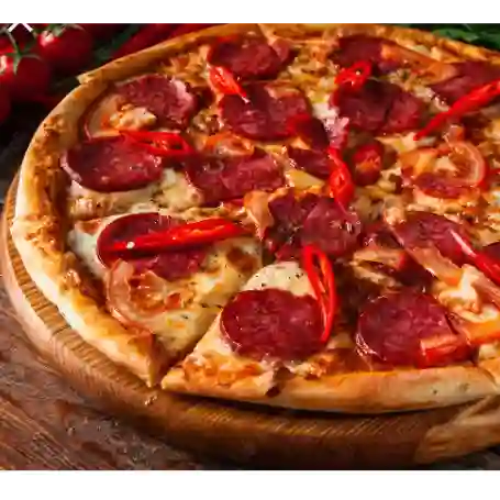 Pizza Salami Tomates Aceitunas