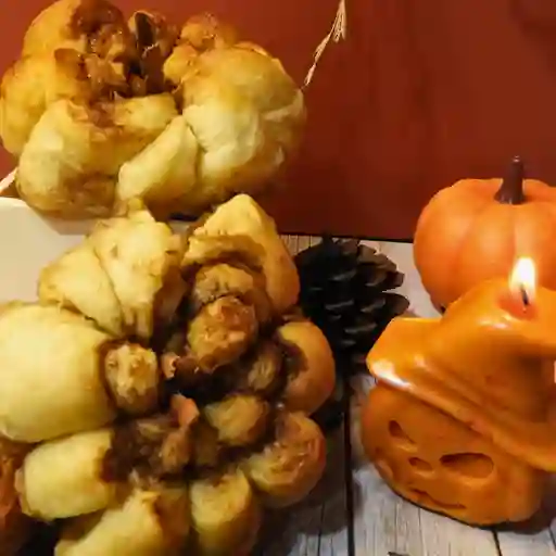 Pumpkin roll atelier