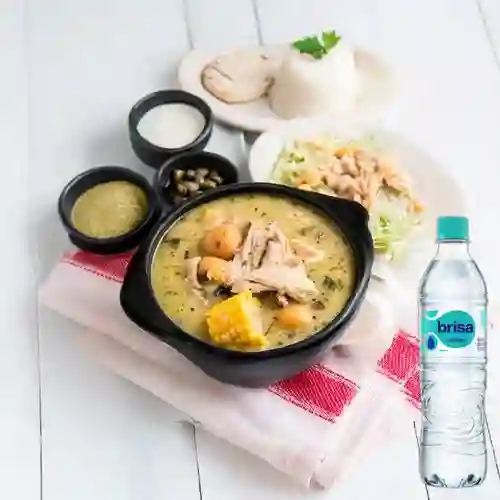 Combo Ajiaco + Brisa Sin Gas 600ML
