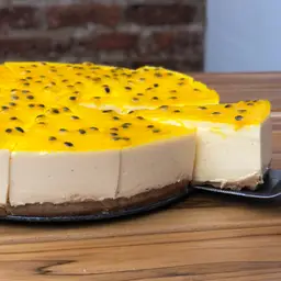 Cheesecake Familiar Maracuyá