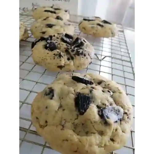 Galleta de Chips de Chocolate y Oreo