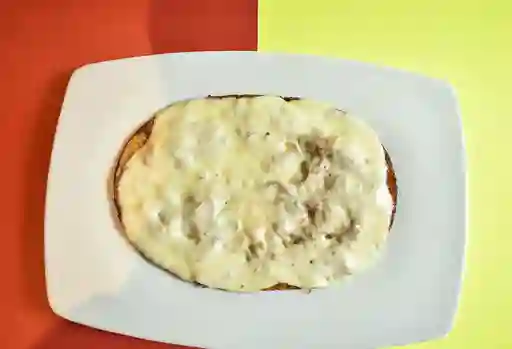 Patacón con Carne de Res