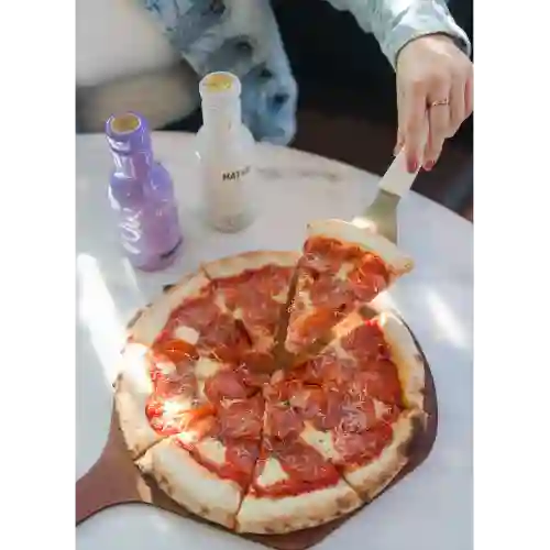 Combo Pizza Mediana 35 Cm + Te Hatsu