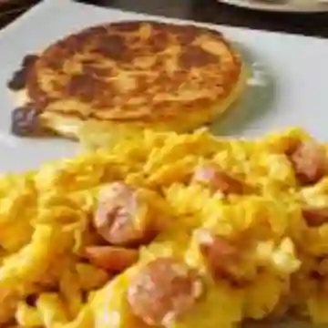 Huevos Al Gusto Salchi
