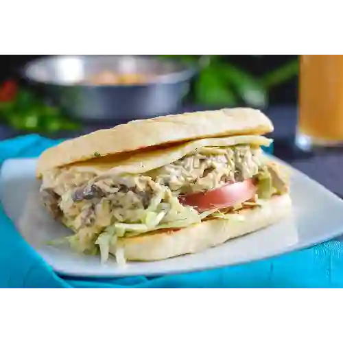 Sándwich de Pollo Desayunotes