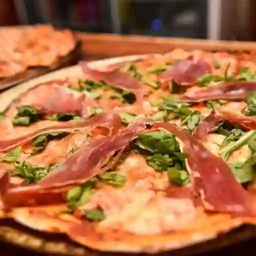 Pizza de Jamón Serrano