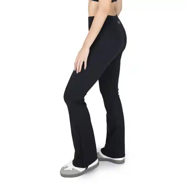 Pantalón Flare Negro Talla M