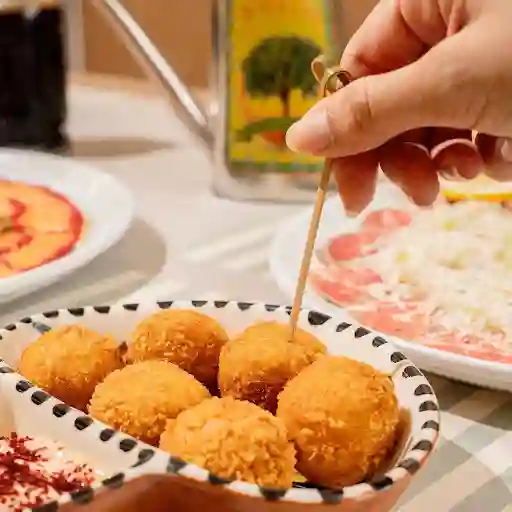 CROQUETAS DE PROSCIUTTO