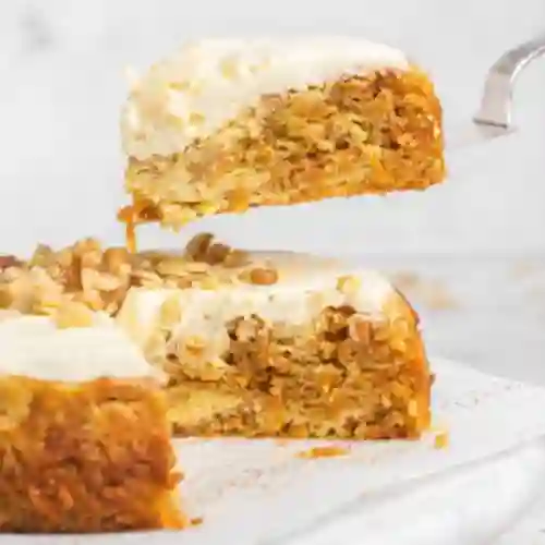 Torta de Cheesecake de Zanahoria Mediana