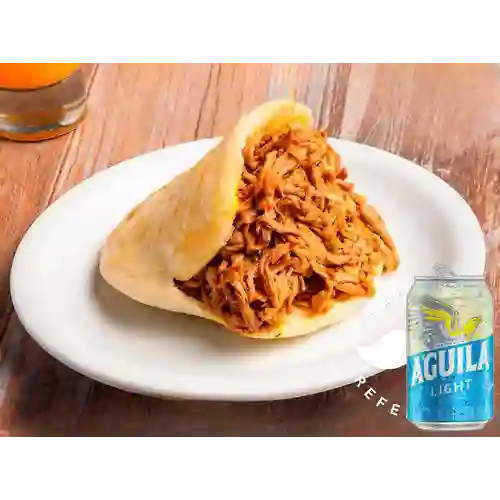 Combo Arepas 2 Carnes + Cerveza Aguila Light Lta 330ml