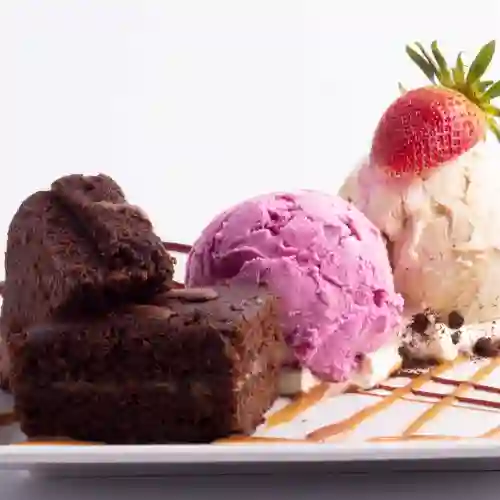 Brownie con Helado