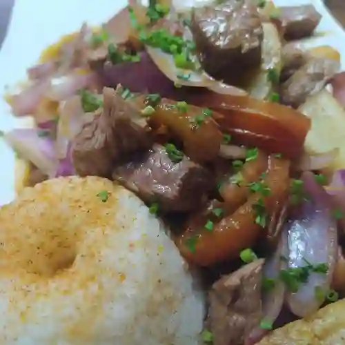 Lomo Saltado